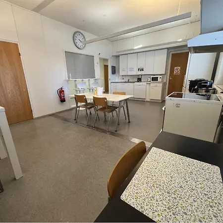 Vandrarhem Office House Services 239 Helsingfors